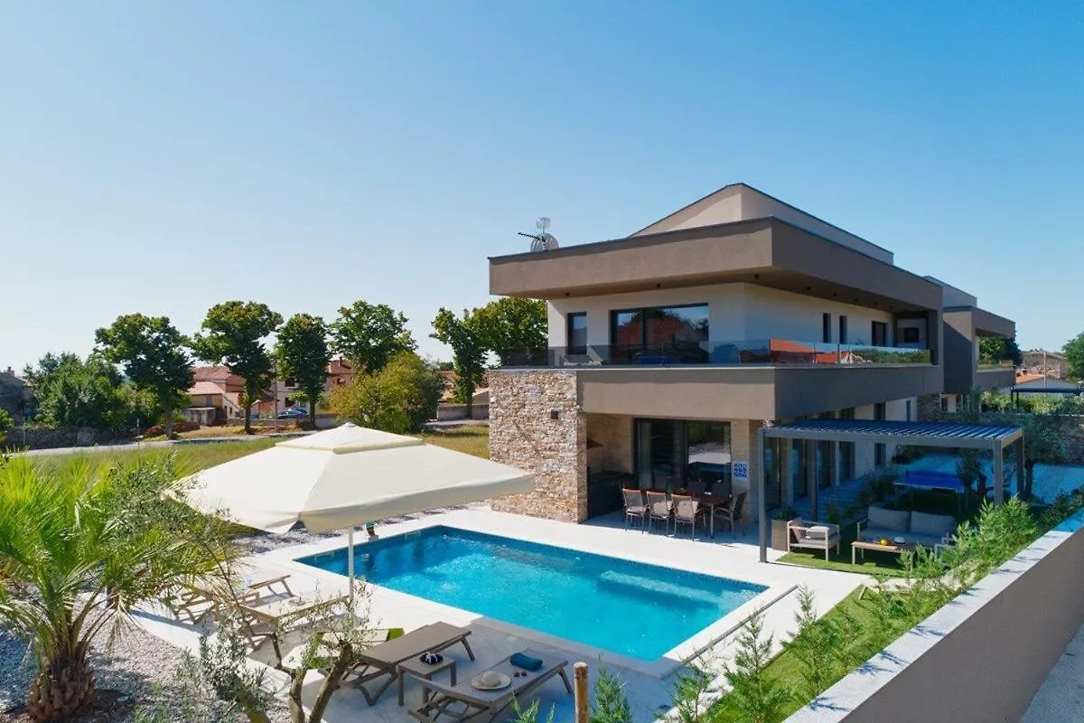 Holiday home Villa Bavigo Barban