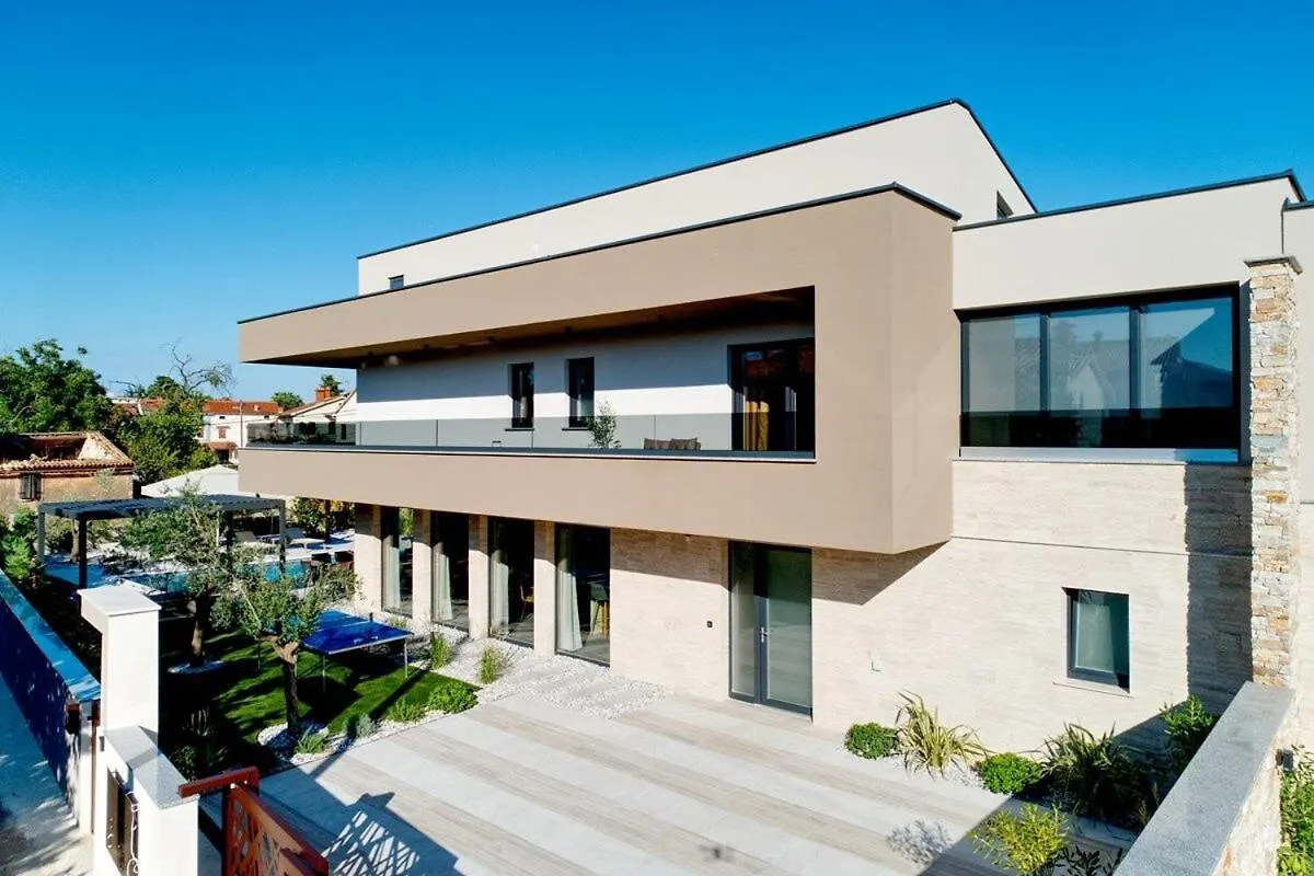 Villa Bavigo Barban 0*,  Croatia